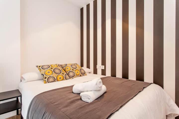 Hotel Cool Lofts Center Valence Extérieur photo